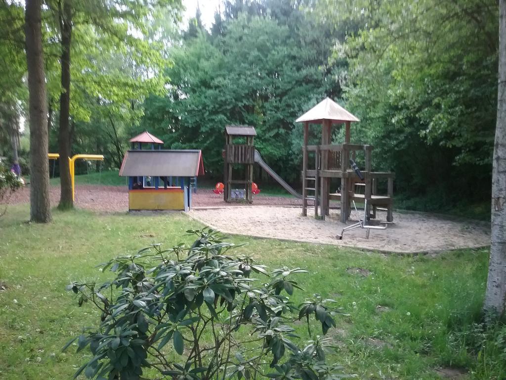 Gastezimmer - Campingplatz Am Muhlenbach Soltau Exterior foto